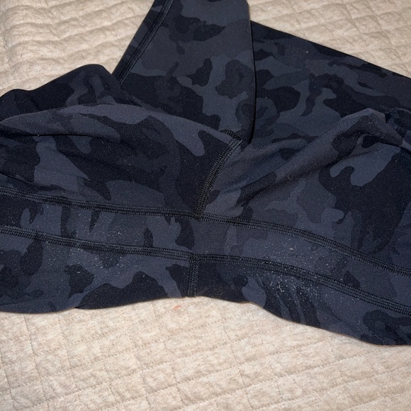 lululemon Align Leggings - Picture 4 of 5